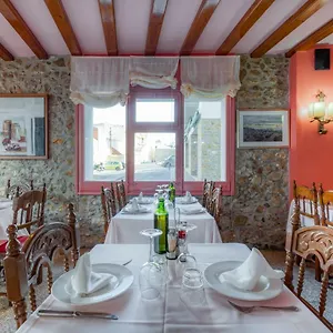 Pensión Restaurante El Roser, L' Escala